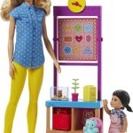 barbie maestra