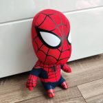 peluche spiderman